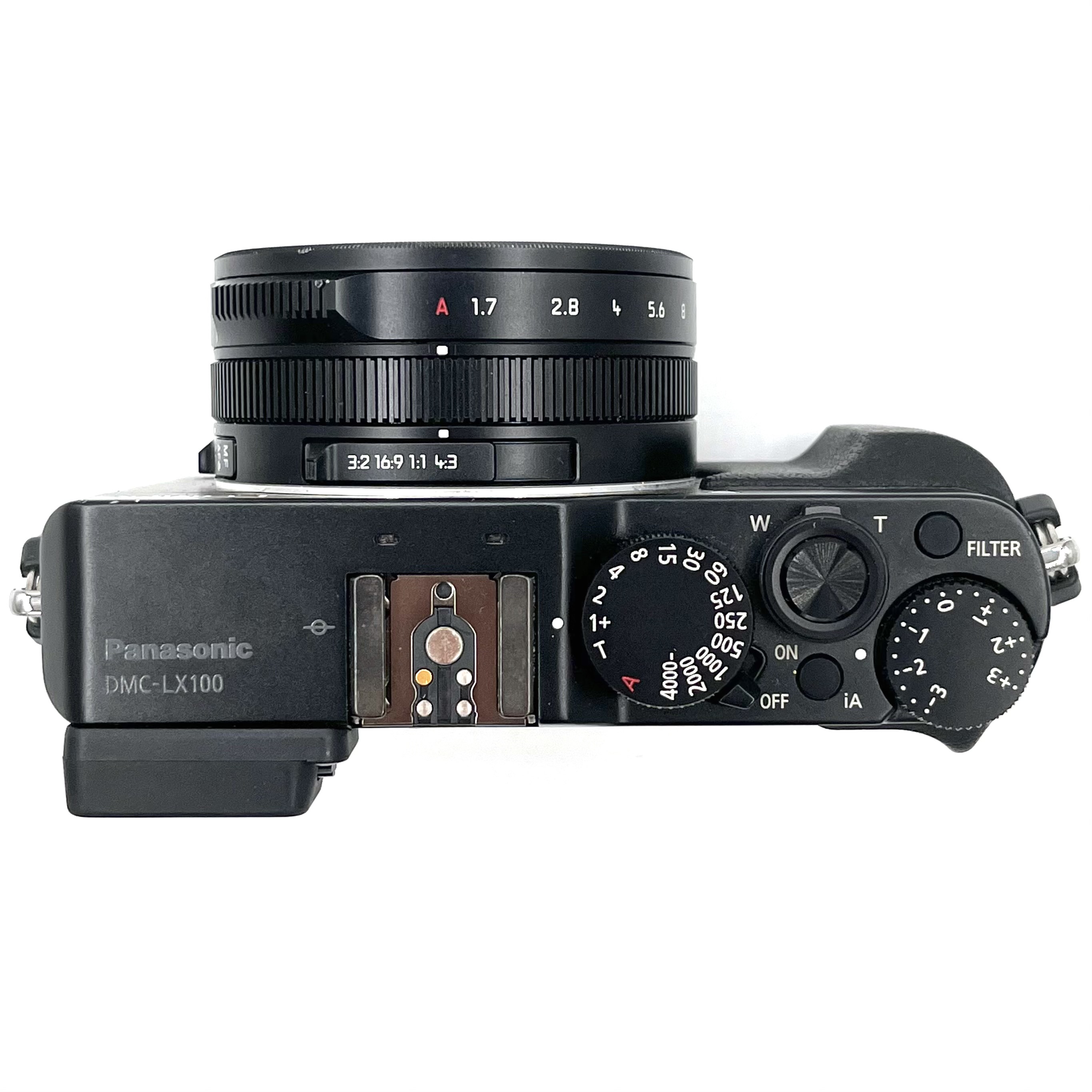 S-H-H9UNPH_3.jpeg - Panasonic Lumix LX100 Compact Camera - Image 2