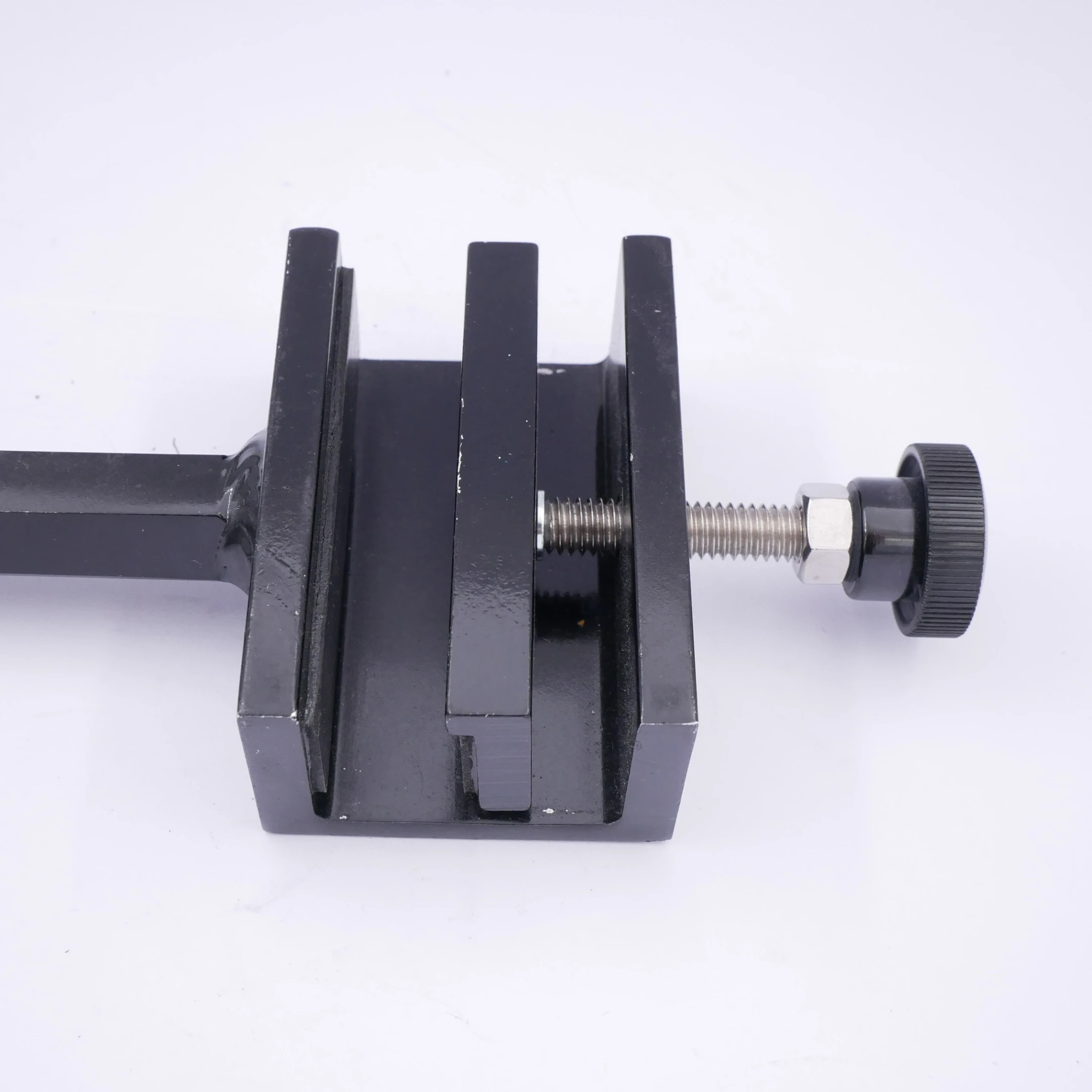 S-H-J6F98M_2.webp - Westscott Universal Clamp - Image 1