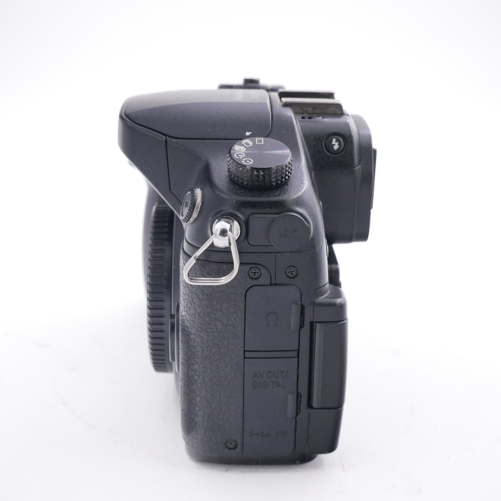 S-H-J9H3F5_3.jpg - Panasonic Lumix GH4 Body Only - Image 2