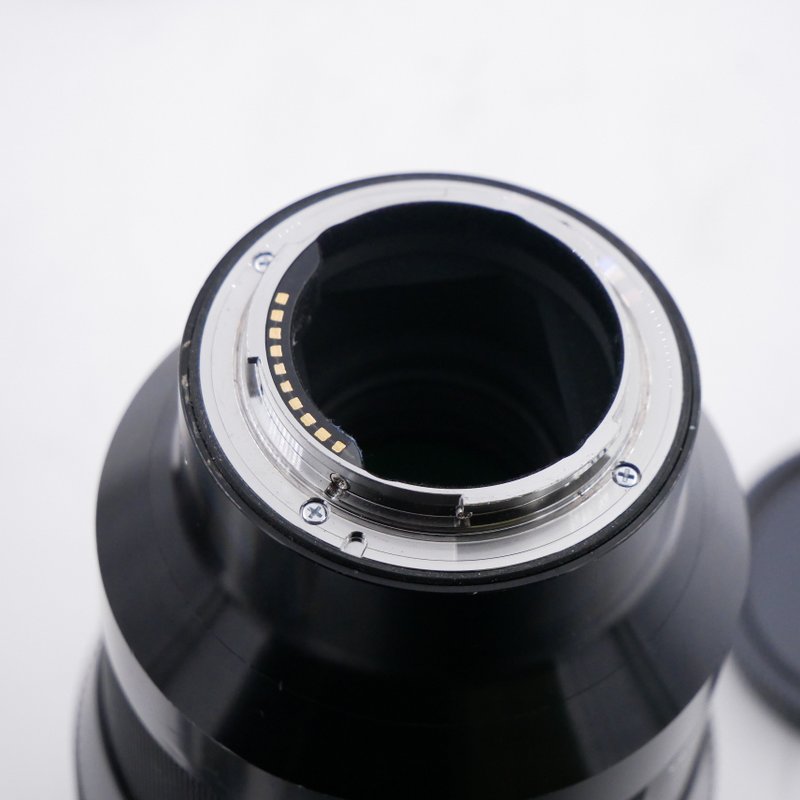 S-H-JSCEV6_3.jpg - Sigma AF 135mm F/1.8 DG Art Lens in Sony FE Mount - Image 2