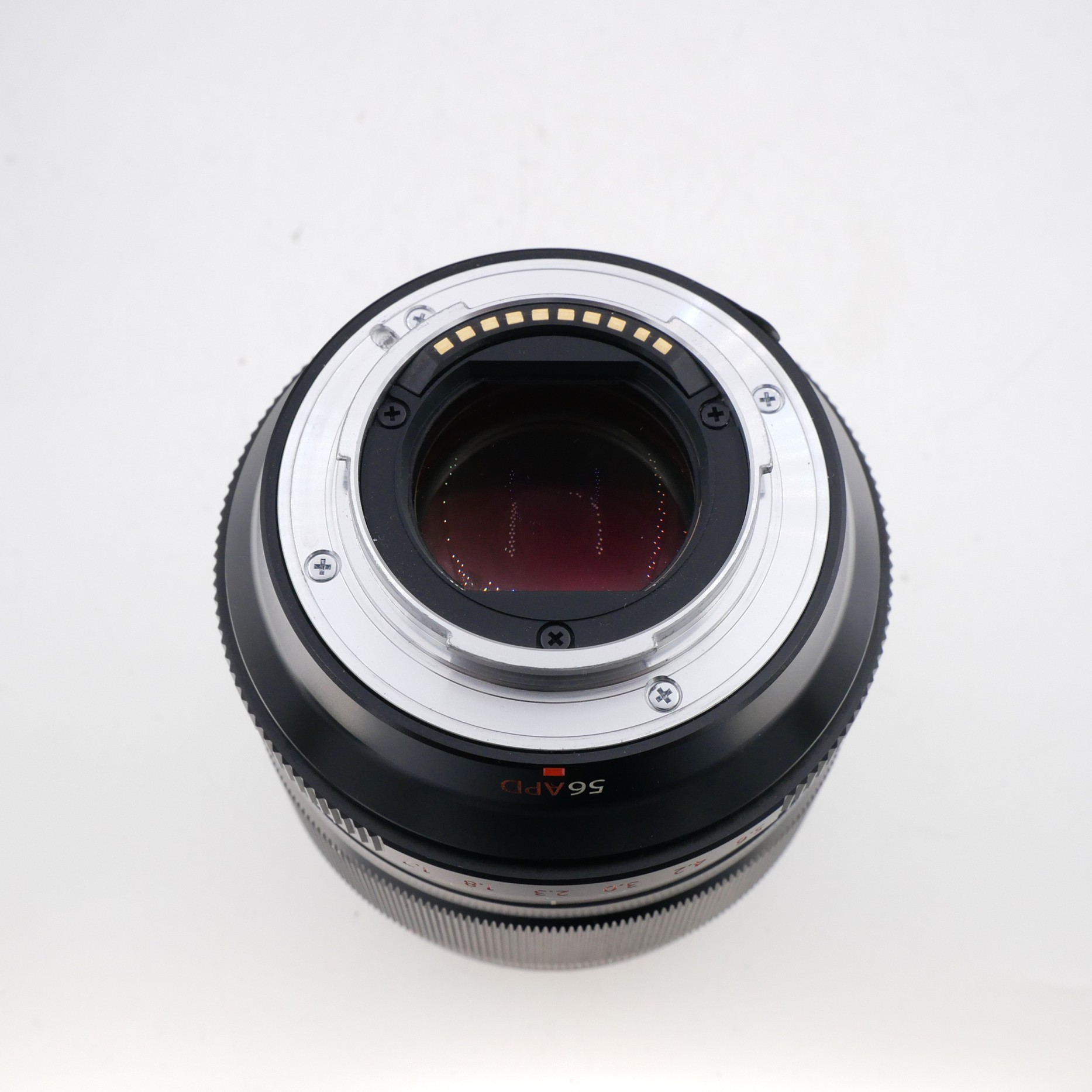 S-H-KCD8TT_3.jpg - Fujifilm XF 56mm F1.2 R APD Lens 