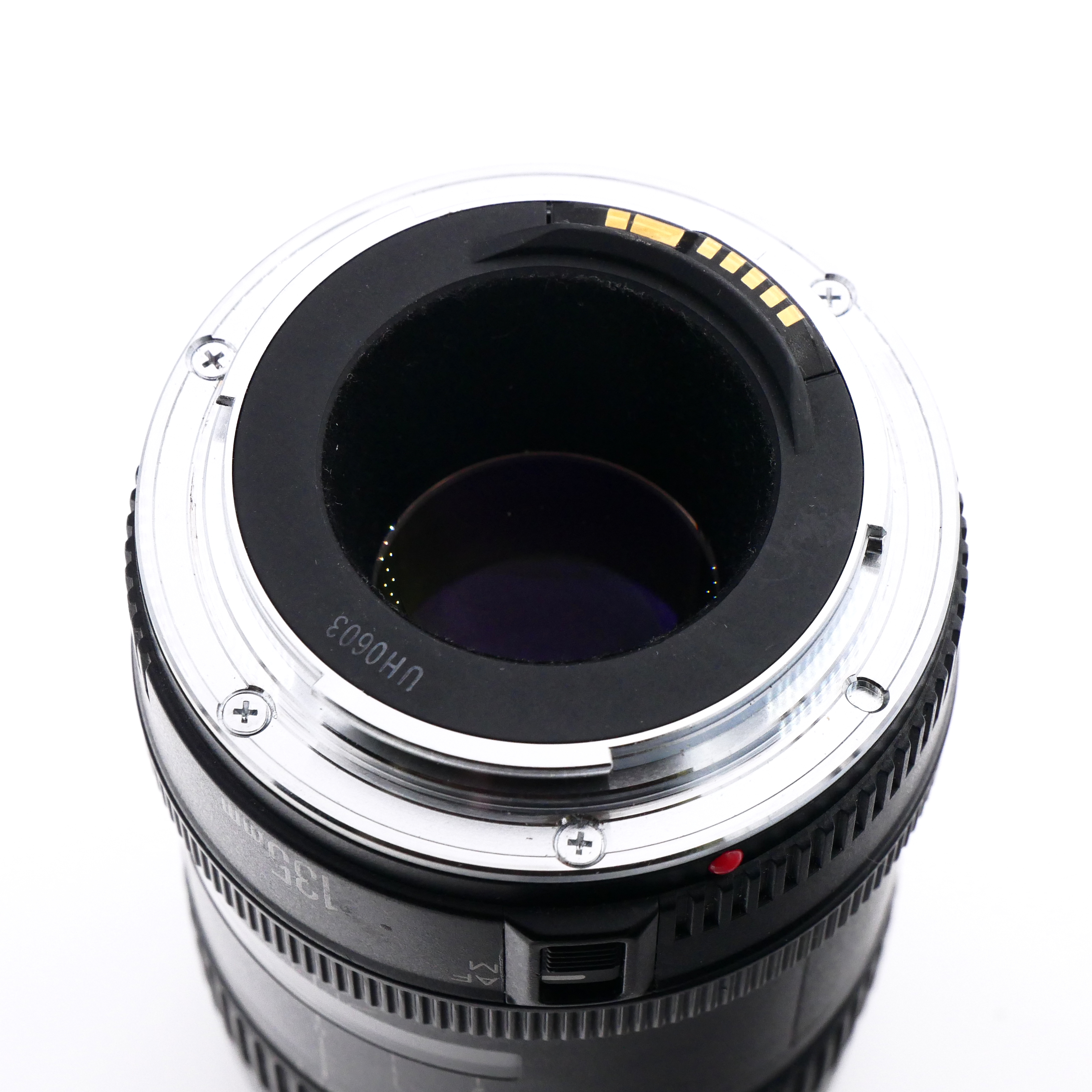S-H-KFEUAW_2.jpg - Canon EF 135mm F/2.8 Softfocus Lens - Image 1