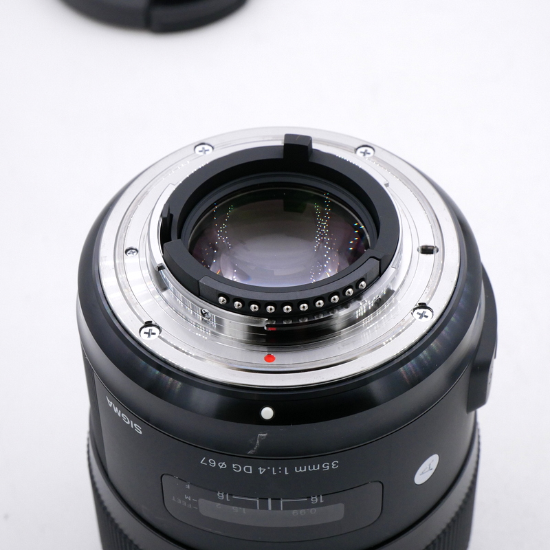 S-H-L7M9U5_3.jpg - Sigma AF 35mm F/1.4 DG Art Lens in Nikon FX Mount