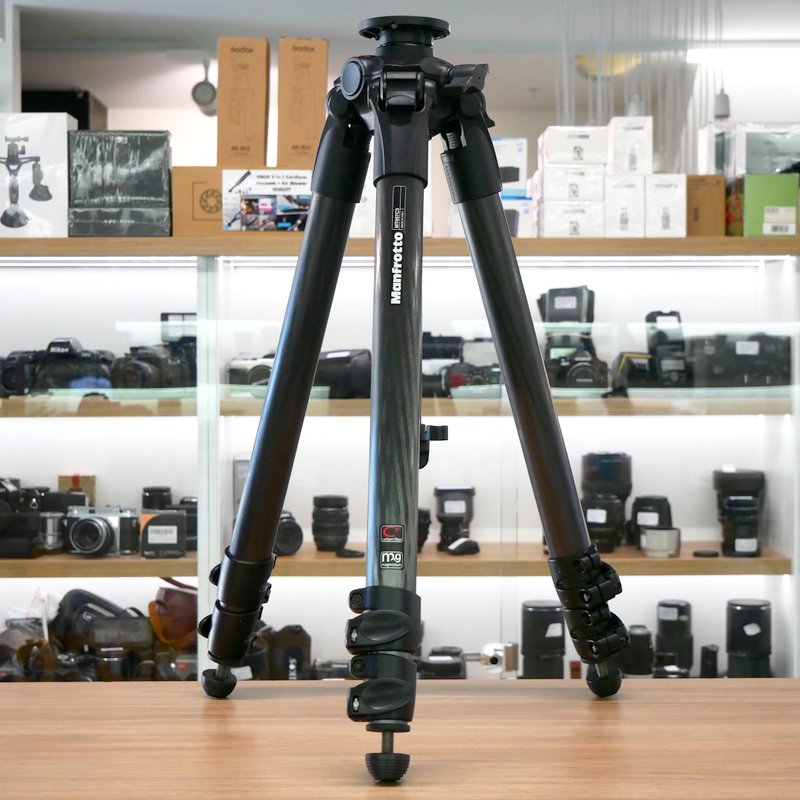 S-H-LPDMH3_1.jpg - Manfrotto MT057C3 - Carbon Fibre 3 section Tripod legs with 18kg Load rating. - Thumbnail