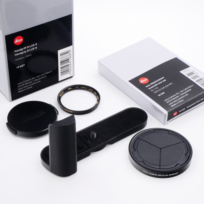 S-H-MYKHXR_5.jpg - Leica D-Lux 8 + HandGrip + Automatic Lens Cap  - Image 4