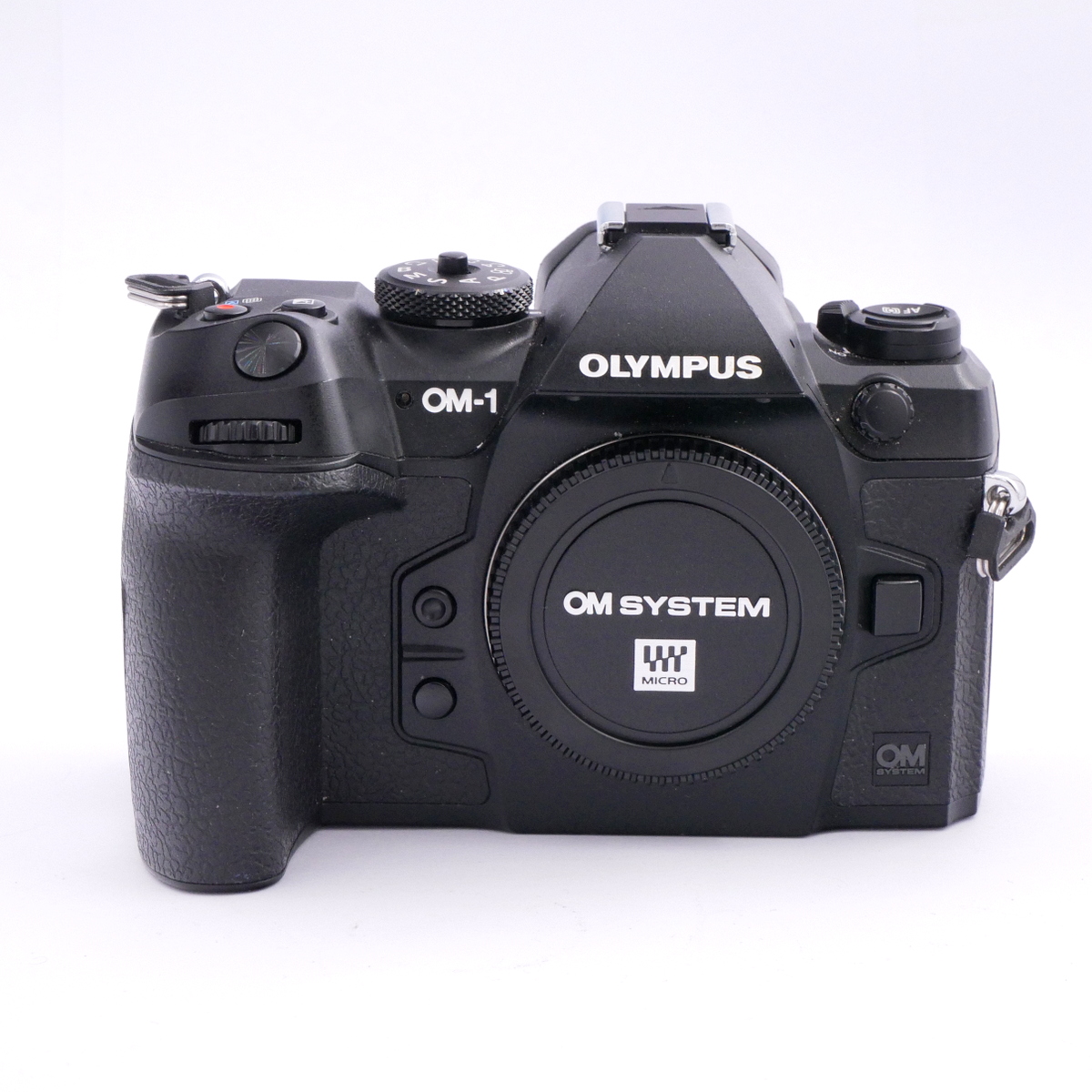 Olympus OM-1 + SmallRig Cage 1,235 Frames 