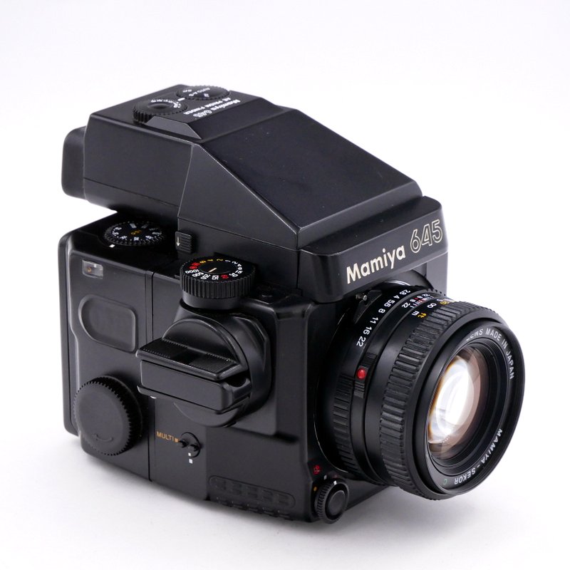 S-H-NYYDR8_2.jpg - Mamiya M645 Super + 80mm F/2.8 + AE Prism Finder + 120 Back - Image 1