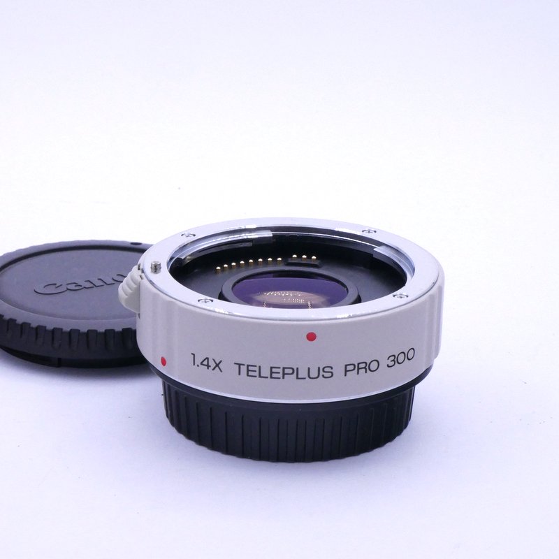 Kenko Teleplus Pro 300 1.4x teleconverter C-AF in Canon EF Mount - Best Available Image