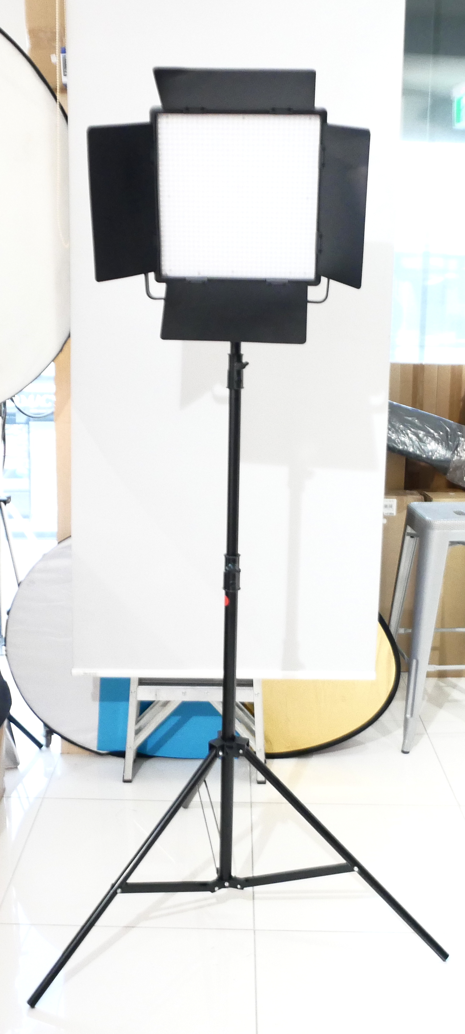 Best image for Godox LED 1000Bi II Light