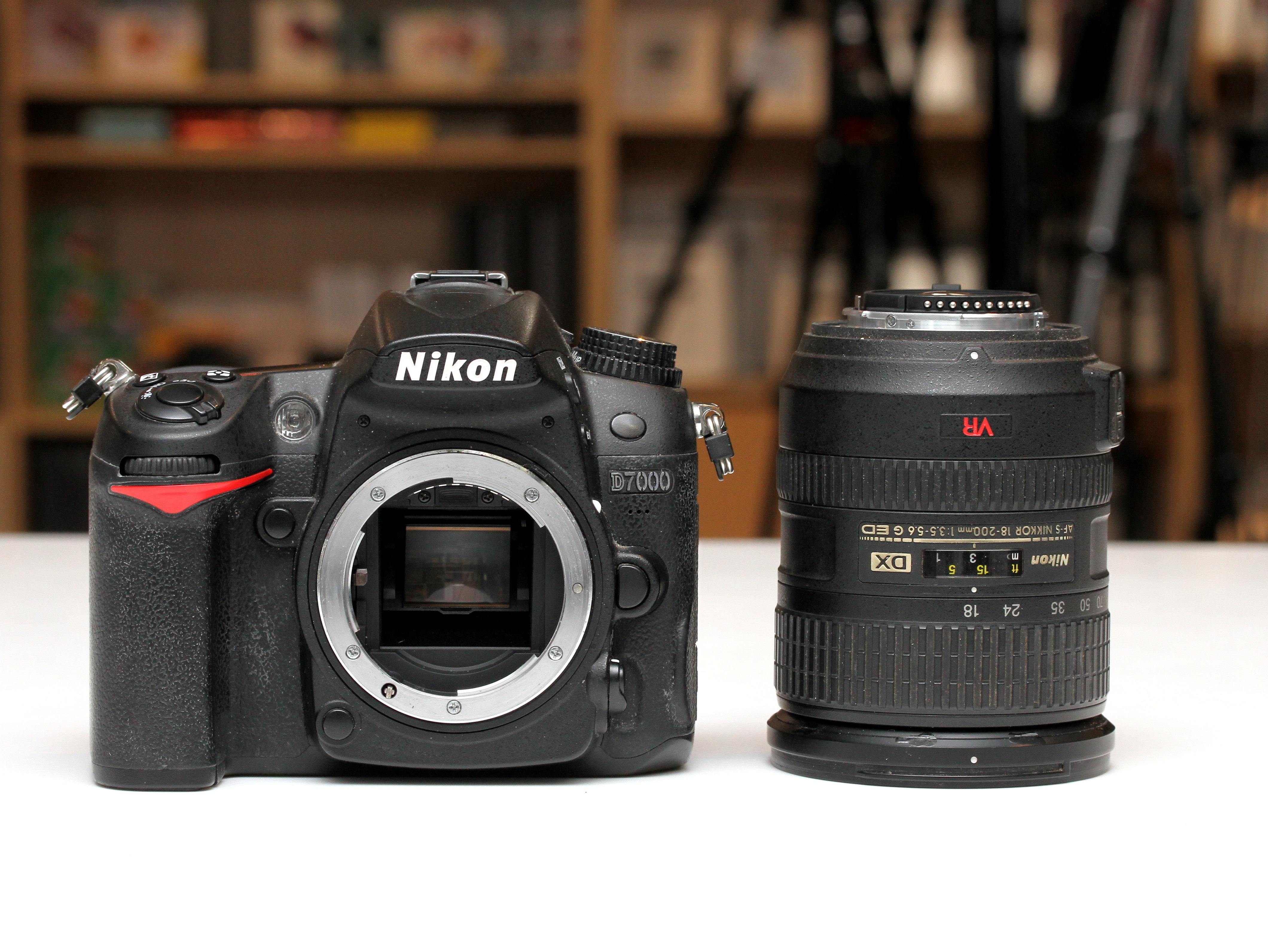 S-H-PPSKTK_5.jpg - Nikon D7000 + 18-200mm f3.5-5.6 G ED Kit (34K Frames) - Image 4