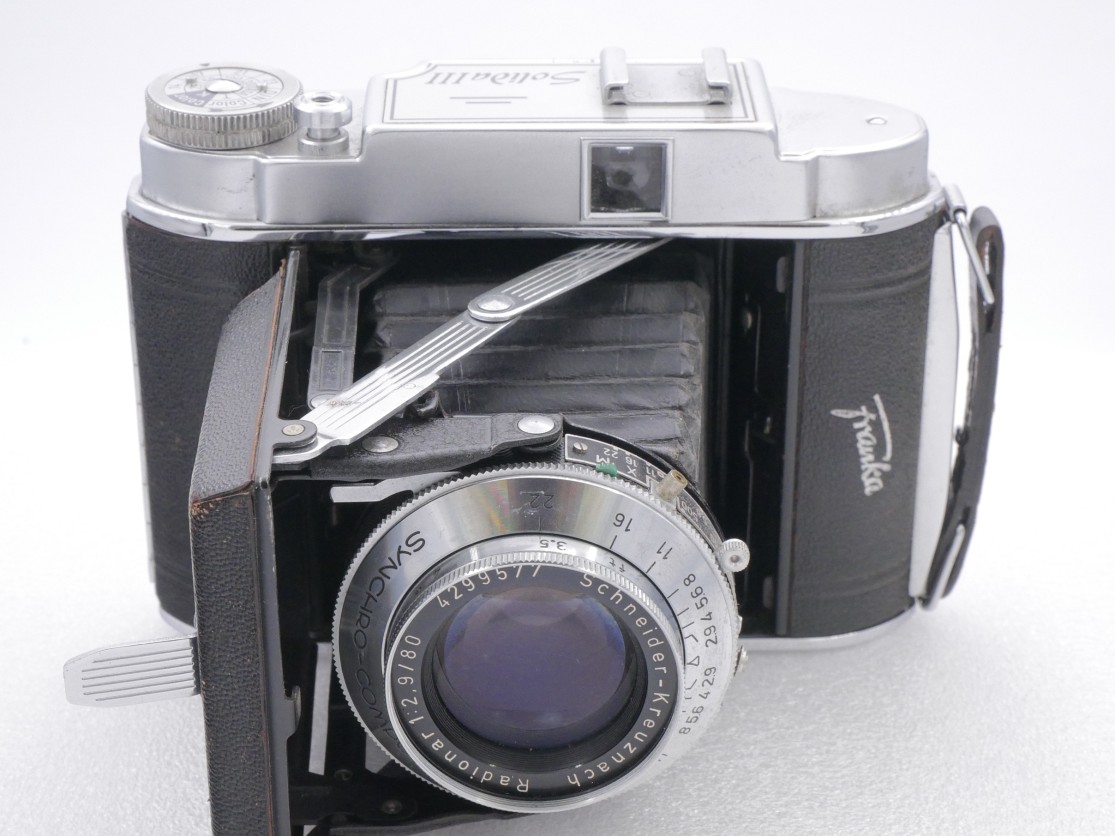 S-H-PXNT4V_2.jpg - Franka Solida IIIE 6x6 Folder - Image 1