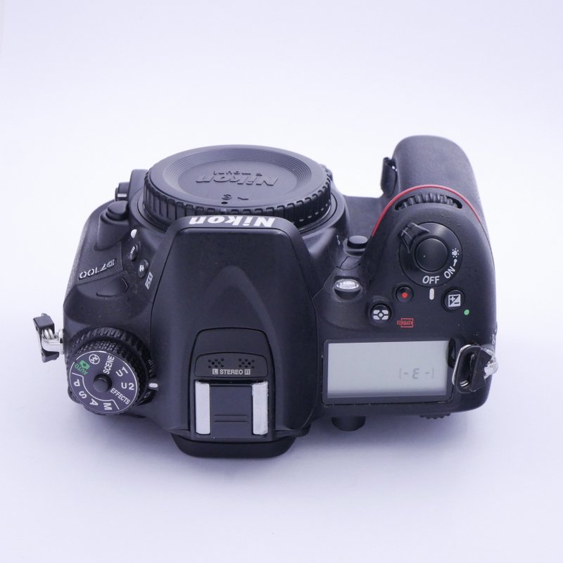 S-H-R3ALWC_3.jpg - Nikon D7100 Body - Only 6.5K Frames - Image 1