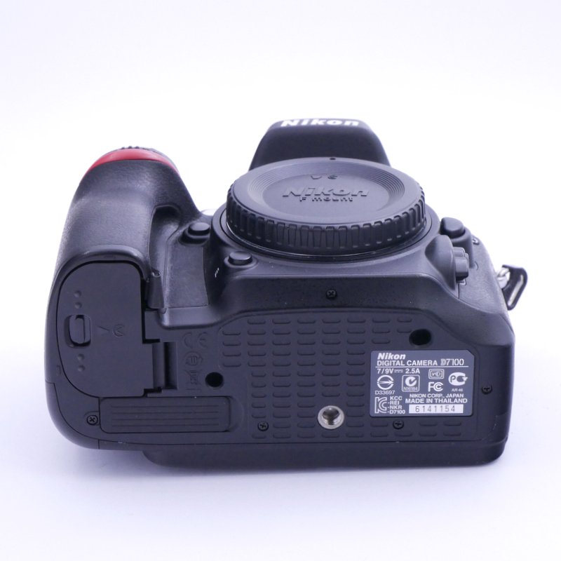 S-H-R3ALWC_4.jpg - Nikon D7100 Body - Only 6.5K Frames - Image 3