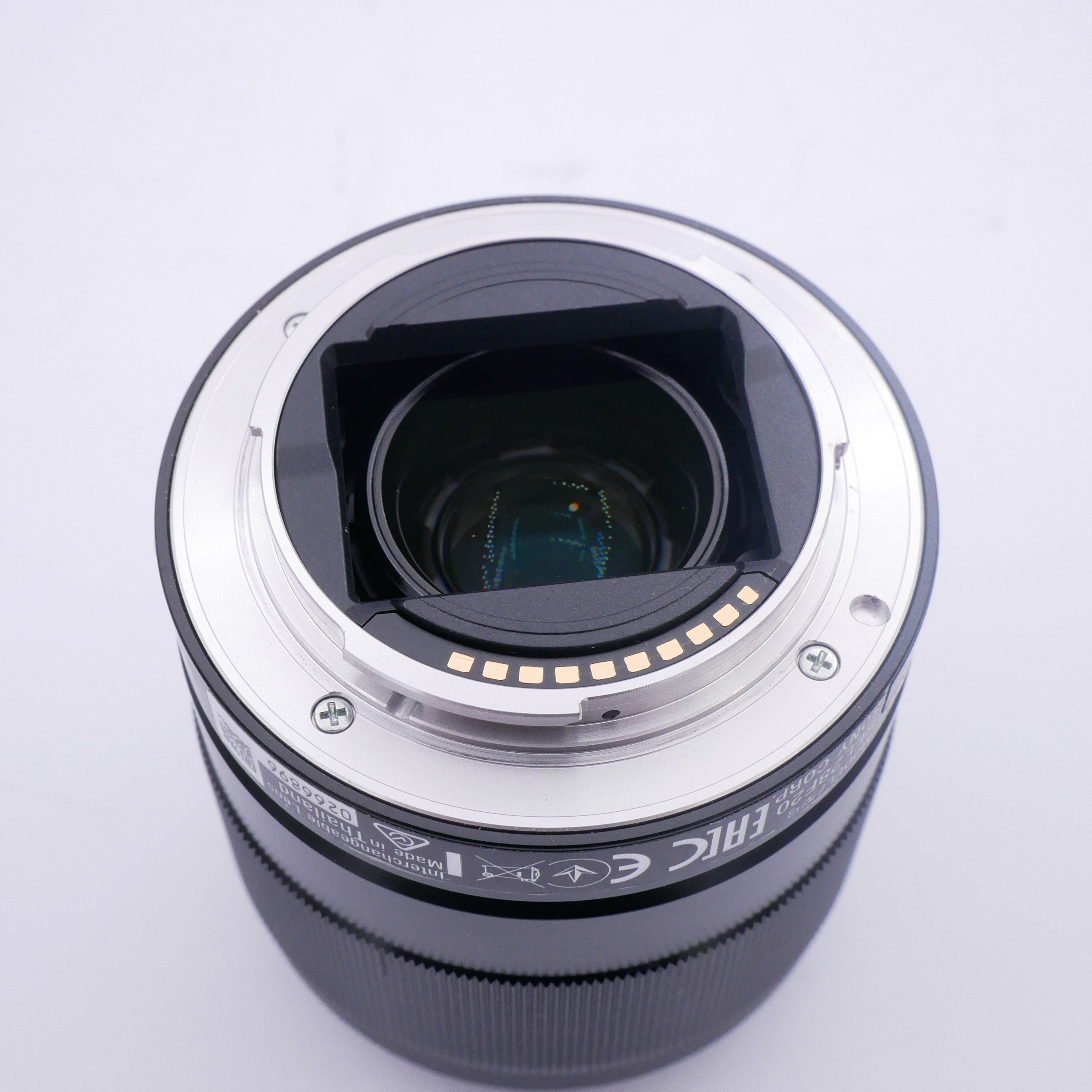 S-H-RHWK6S_3.jpg - Sony FE 28mm F/2 Lens (was $595) - Image 2