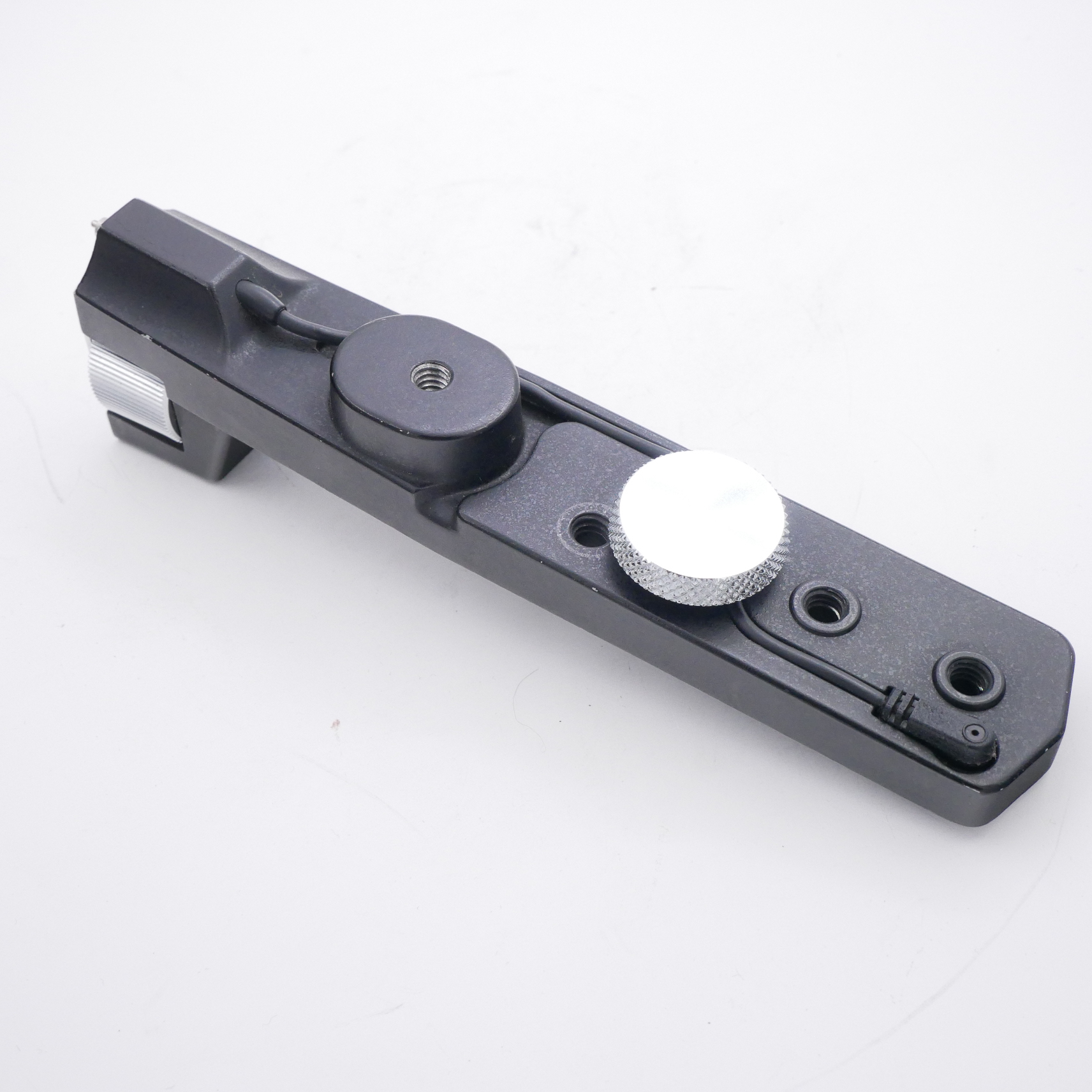 S-H-RWPC67_4.jpg - Olympus Power Bounce Grip 2  - Image 4