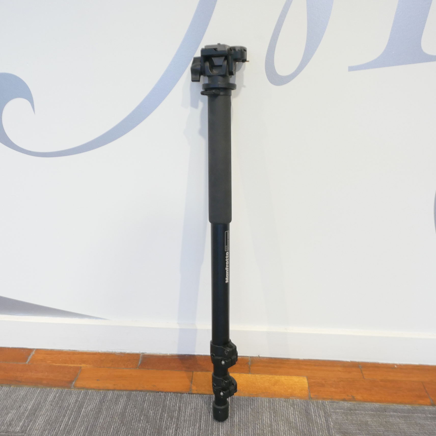 Manfrotto 681B Monopod + 234RC head - Best Available Image