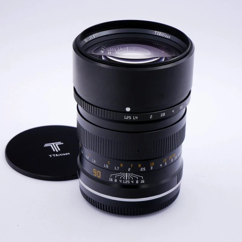 Best image for TTArtisan MF 90mm F/1.25 Lens in Fuji GF Mount