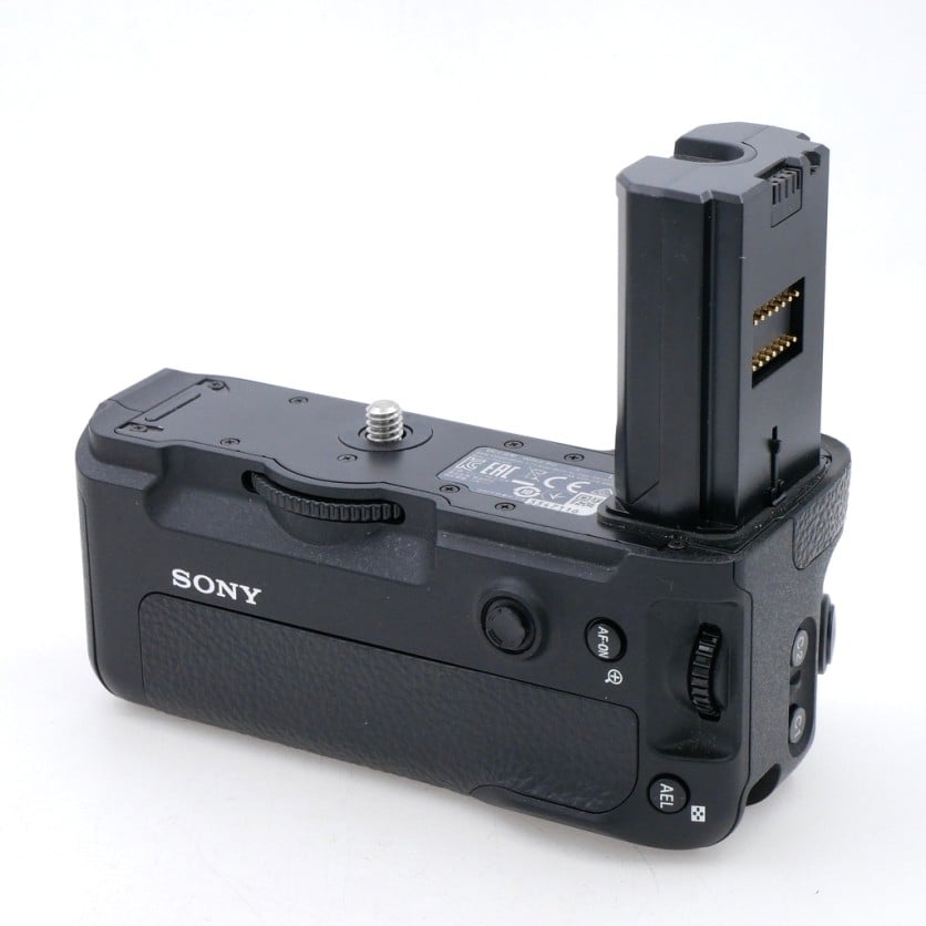 S-H-T3P8AN_2.jpg - Sony VG-C3EM Vertical Grip