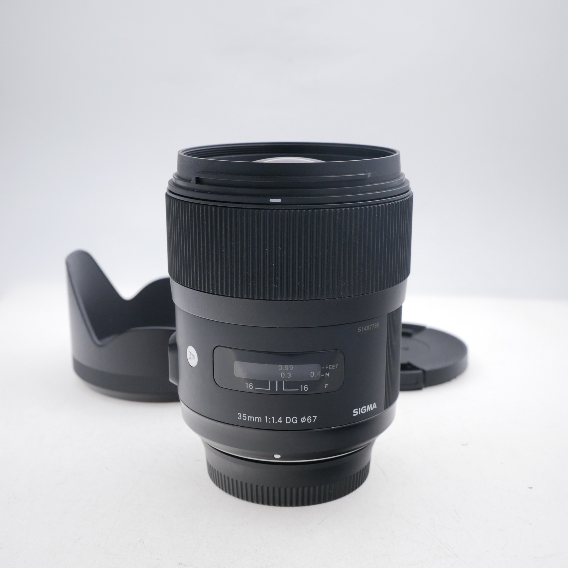 Sigma AF 35mm F1.4 DG Art Lens in Nikon FX Mount