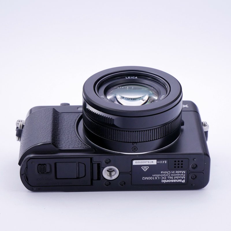 S-H-TRDMV2_4.jpg - Panasonic LX100 II Digital Compact Camera - Image 3