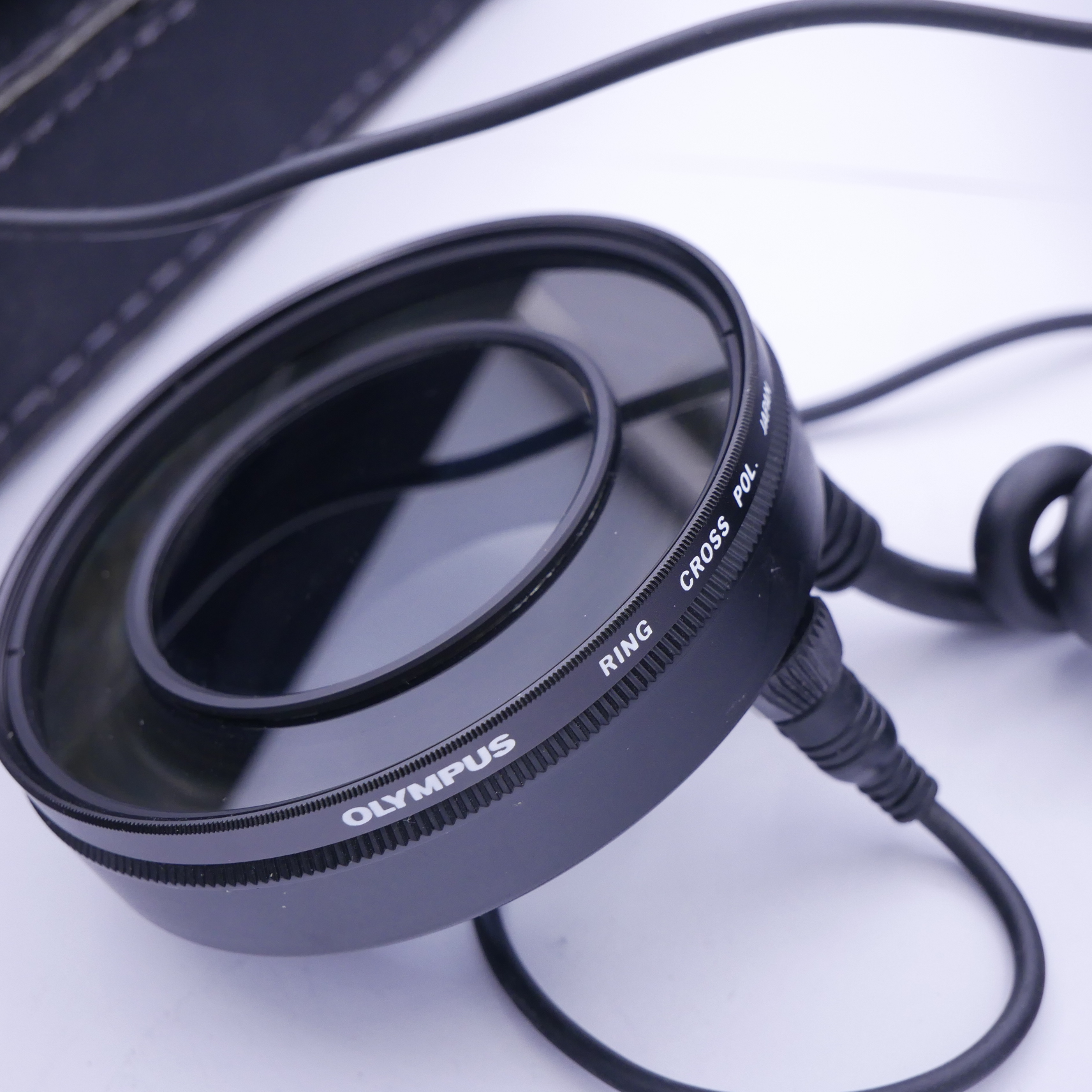 S-H-TT3VHW_2.jpg - Olympus T10 Macro Flash Ring with Polarised filter  - Image 1