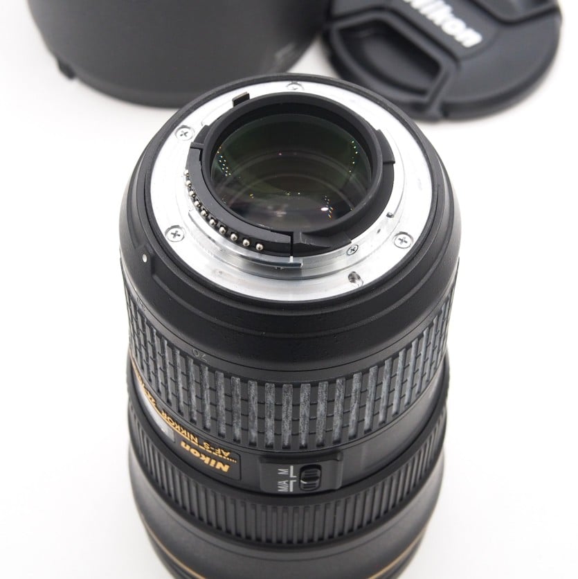 S-H-TYJL38_3.jpg - Nikon AF-S 24-70mm F/2.8 G ED FX Lens