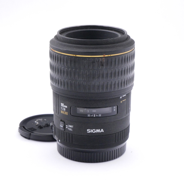 Sigma AF 105mm F/2.8 Macro Lens in Canon EF Mount