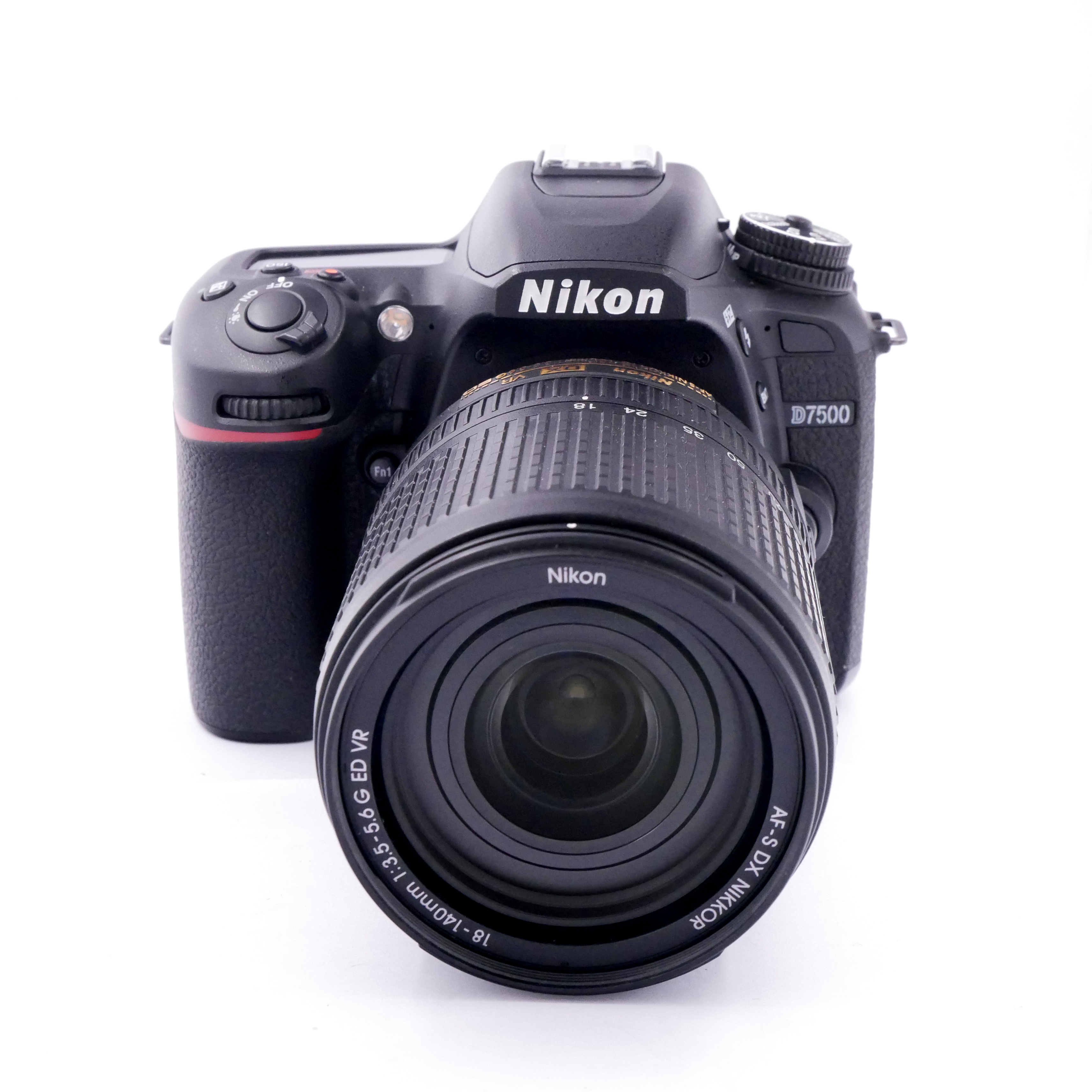 Nikon D7500 DSLR + AF-S 18-140mm F3.5-5.6 G ED VR (10k shutter count) - Best Available Image
