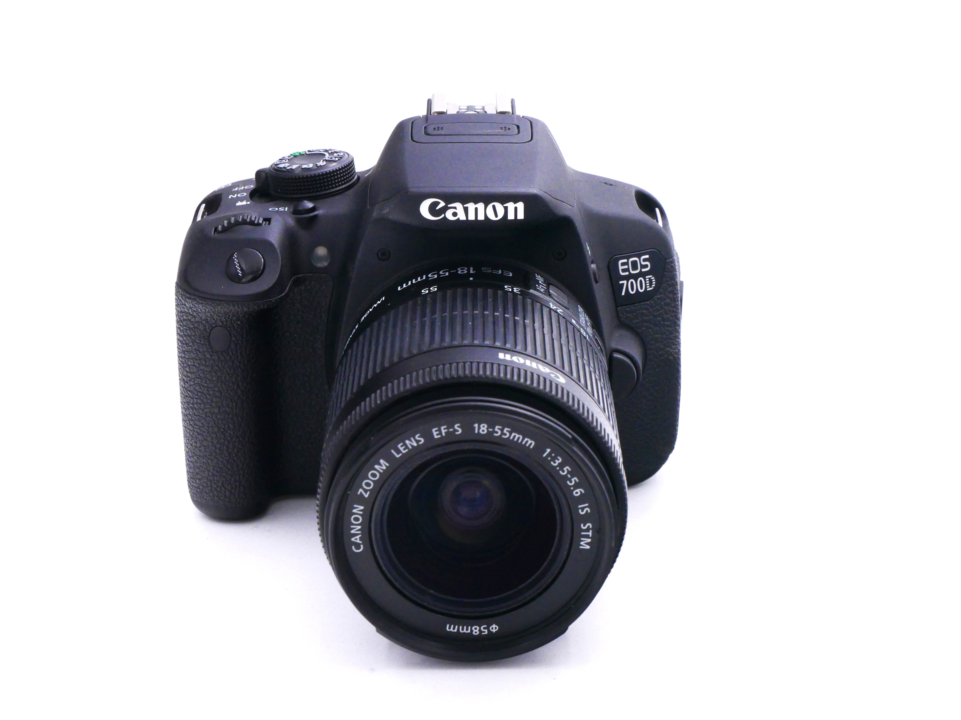 Canon EOS 700D + 18-55mm f3.5-5.6 IS STM Lens Kit (Only 2K Frames!) - Best Available Image