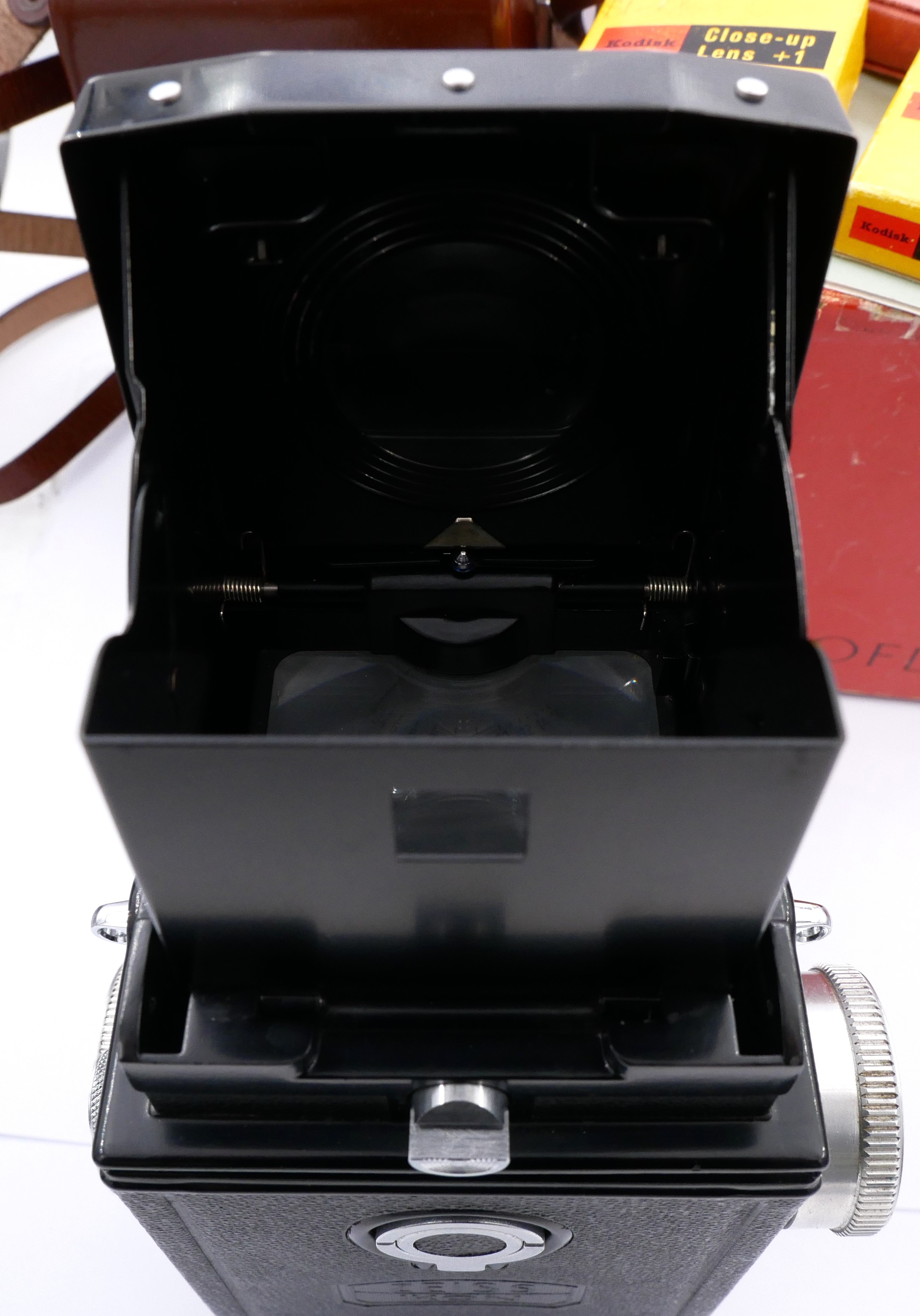 S-H-V9XSUR_5.jpg - Zeiss Ikoflex Favorit - Image 3