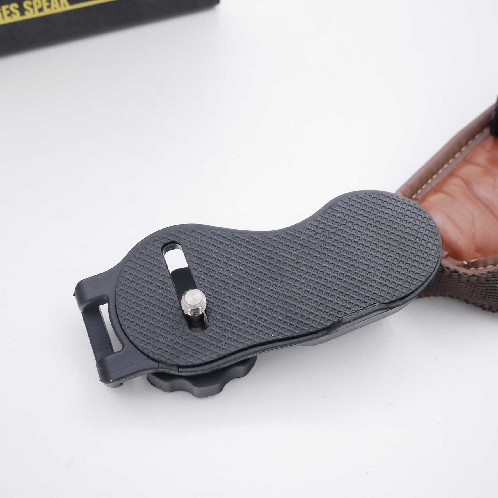 S-H-VCAKS8_2.jpg - Nikon Wrist Strap for D5100 - Image 1