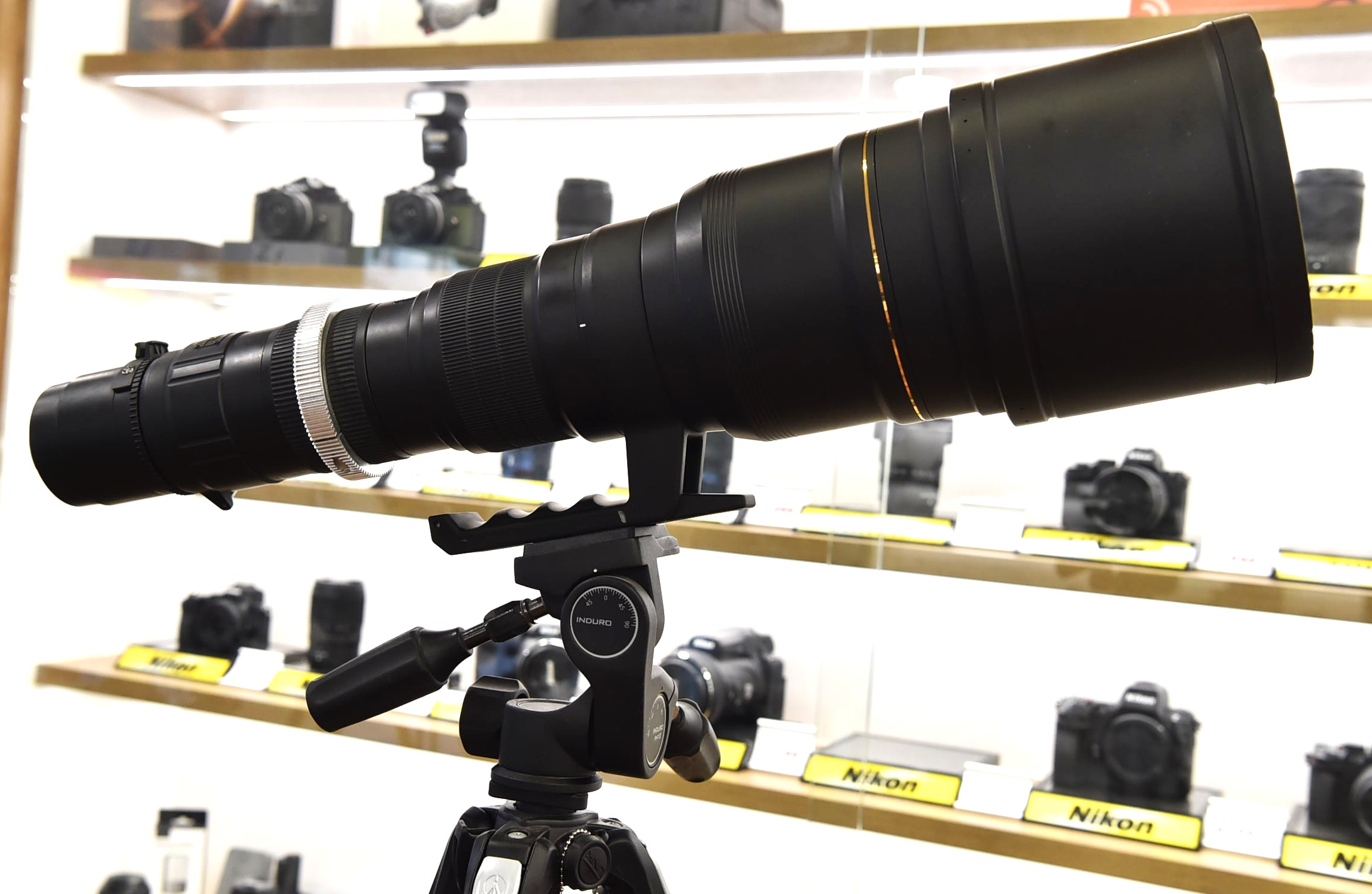 S-H-VDHNV7_4.jpg - Sigma 300-800mm F5.6 APO EX DG (Canon EF) - Image 3