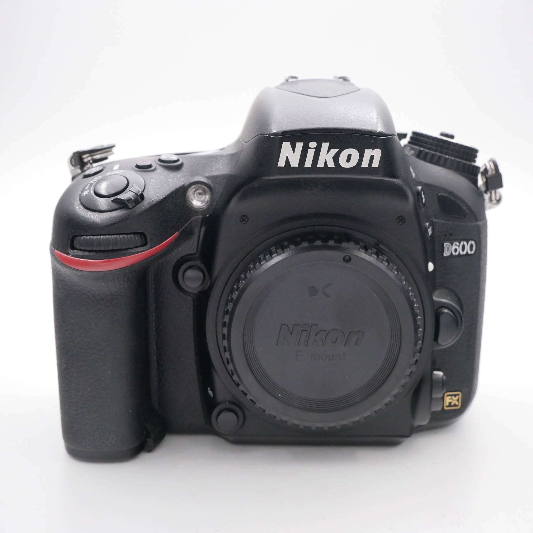 Best image for Nikon D600 Body Only Sub 40K Frames