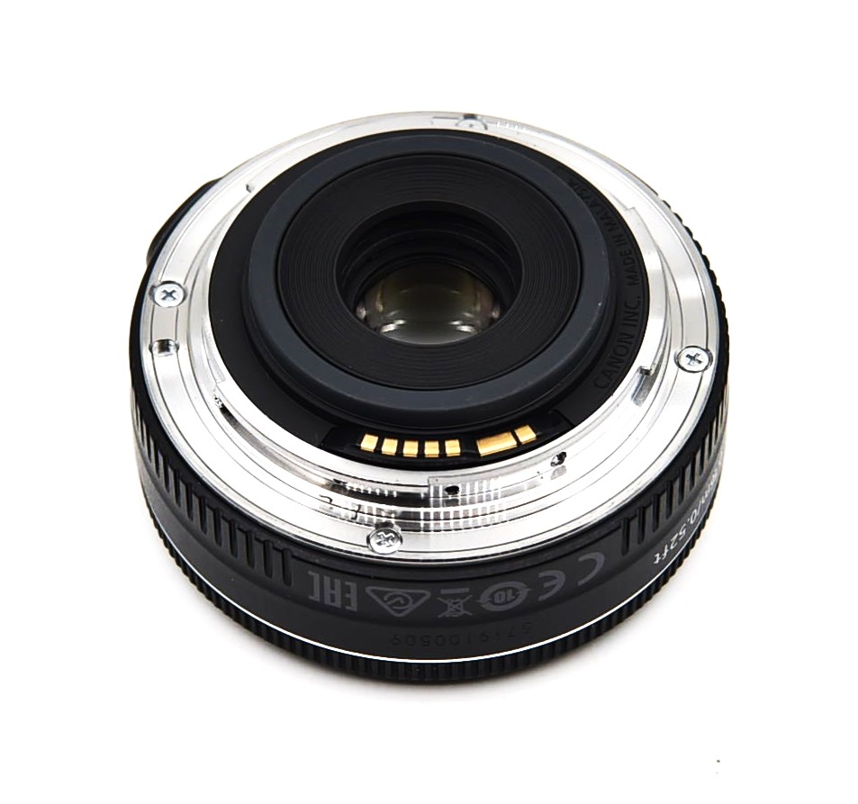 S-H-WSL9EH_3.jpg - Canon EF-S 24mm F/2.8 STM Lens - Image 2