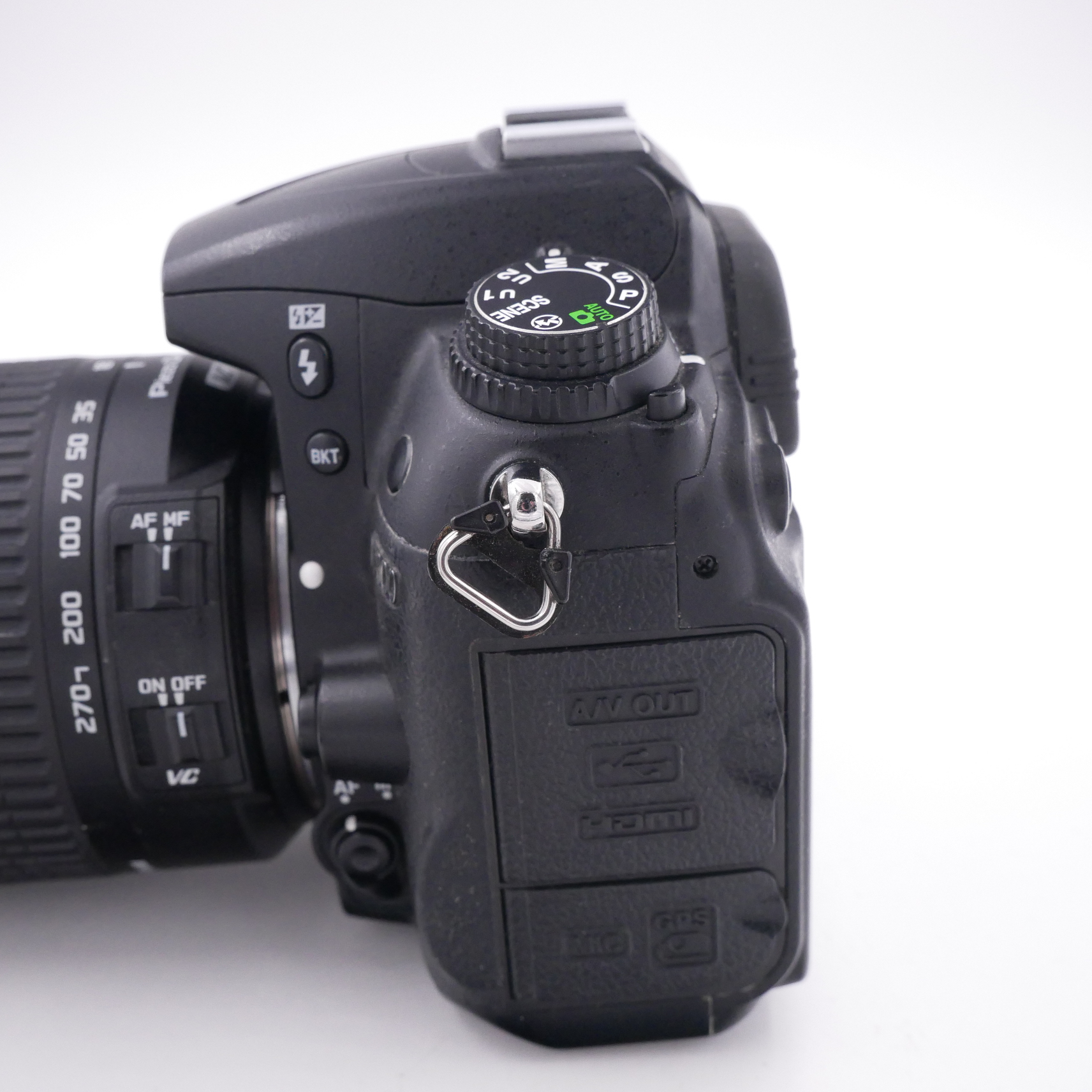 S-H-WSRUHM_3.jpg - Nikon D7000 + 18-270mm F3.5-6.3 39,500 Frames - Image 2