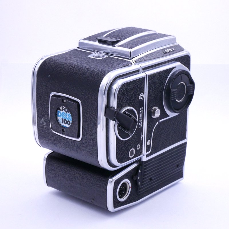 S-H-XJUSV4_5.jpg - Hasselblad 553 ELX body with Waist Level Finder and A12 back - Image 4
