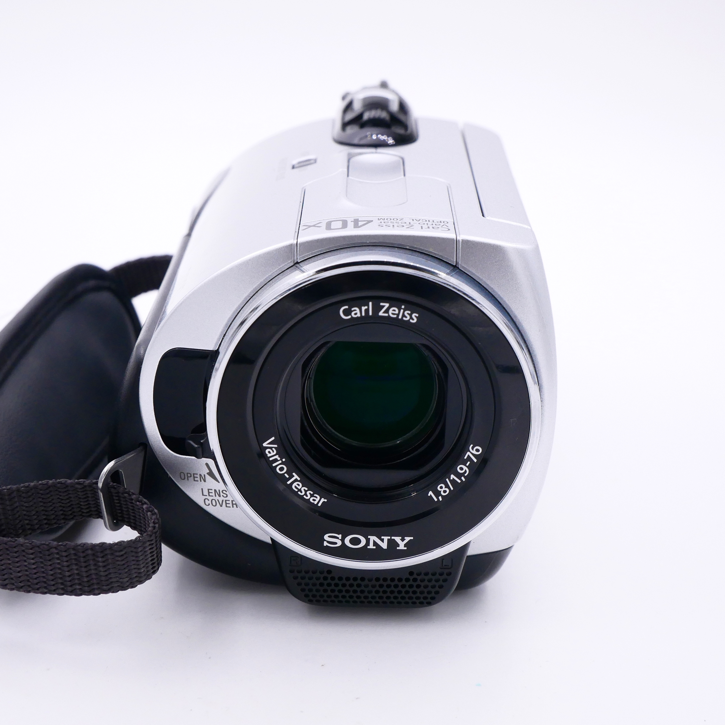 S-H-XM4ND8_2.jpg - Sony Handycam DCR-SR42E   - Image 2