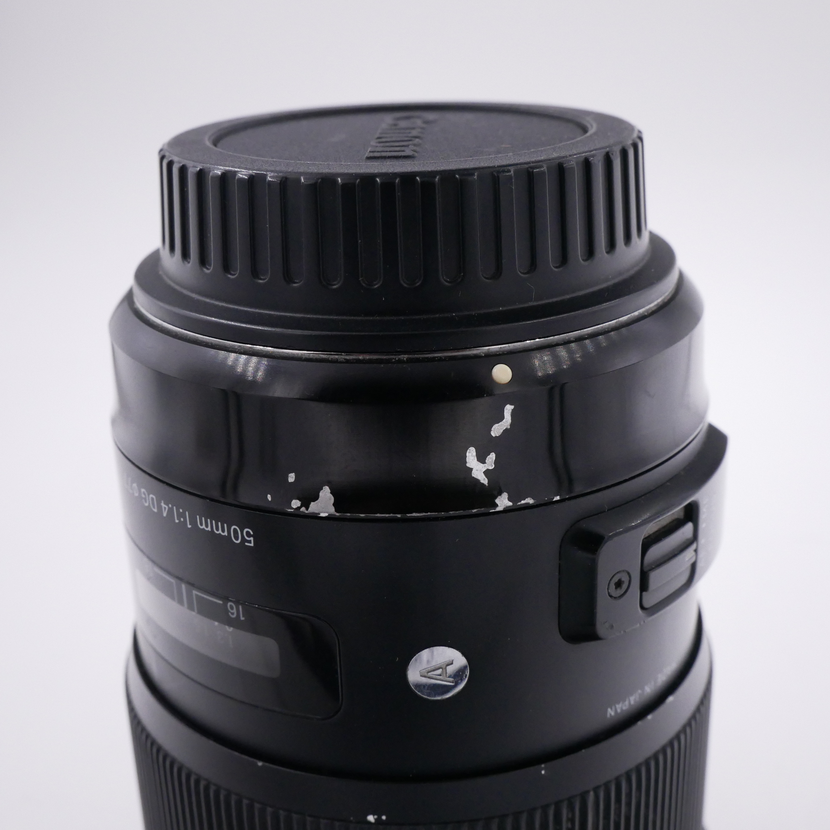 S-H-Y366SD_4.jpg - Sigma 50mm F1.4 DG Lens EF-Mount - Image 3