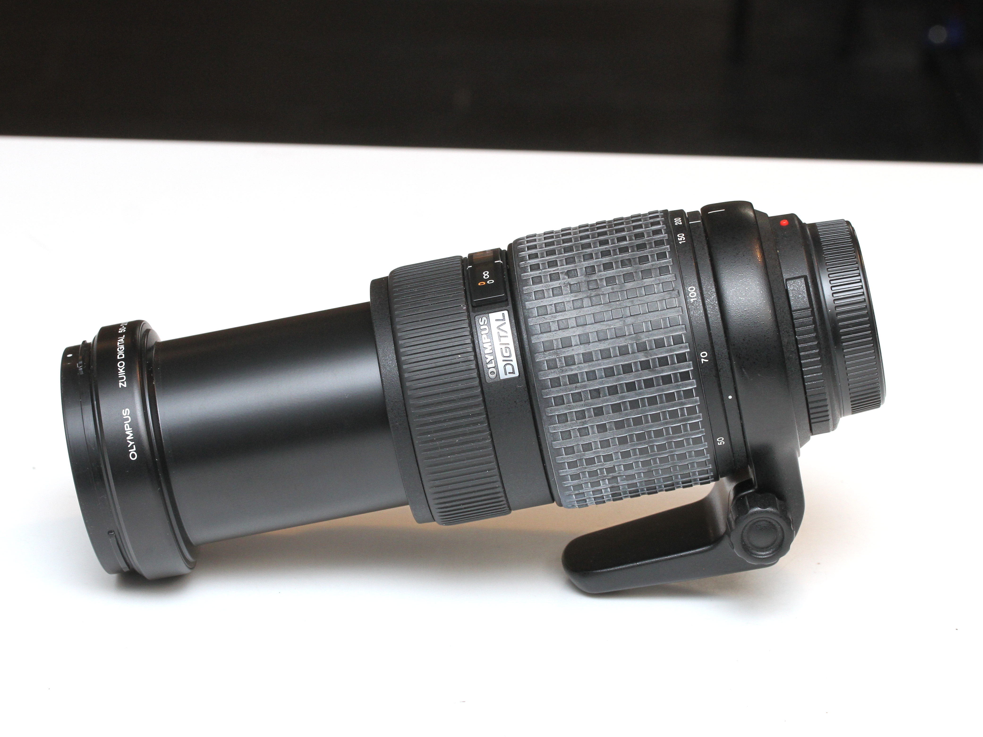 S-H-YK9EDN_4.jpg - Olympus AF 50-200mm F/2.8-3.5 ED lens in Four Thirds Mount - Image 3