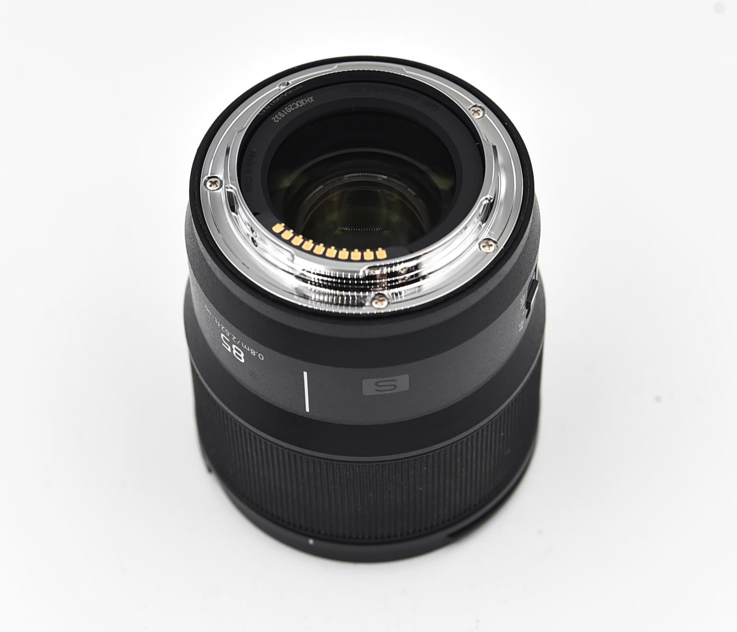 S-H-YRFNF6_3.jpg - Panasonic Lumix S 85mm f/1.8 Lens - Image 2