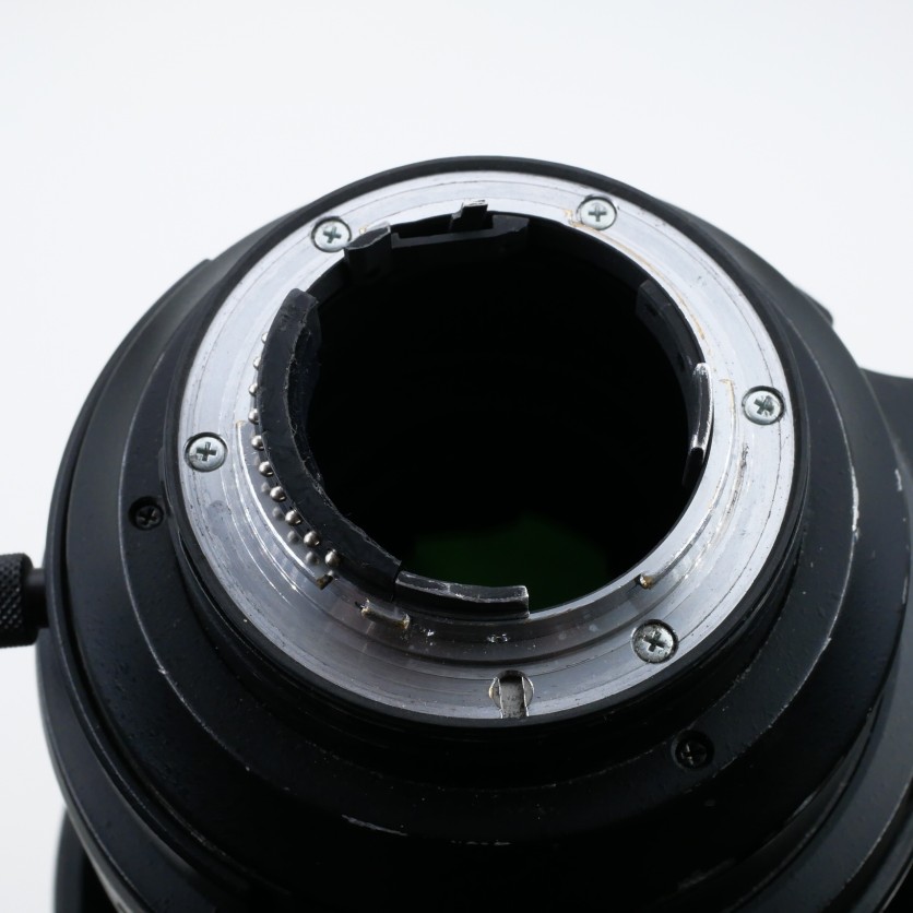 S-H-YTS72_2.jpg - Nikon AF-S 300mm F2.8 G II Lens 