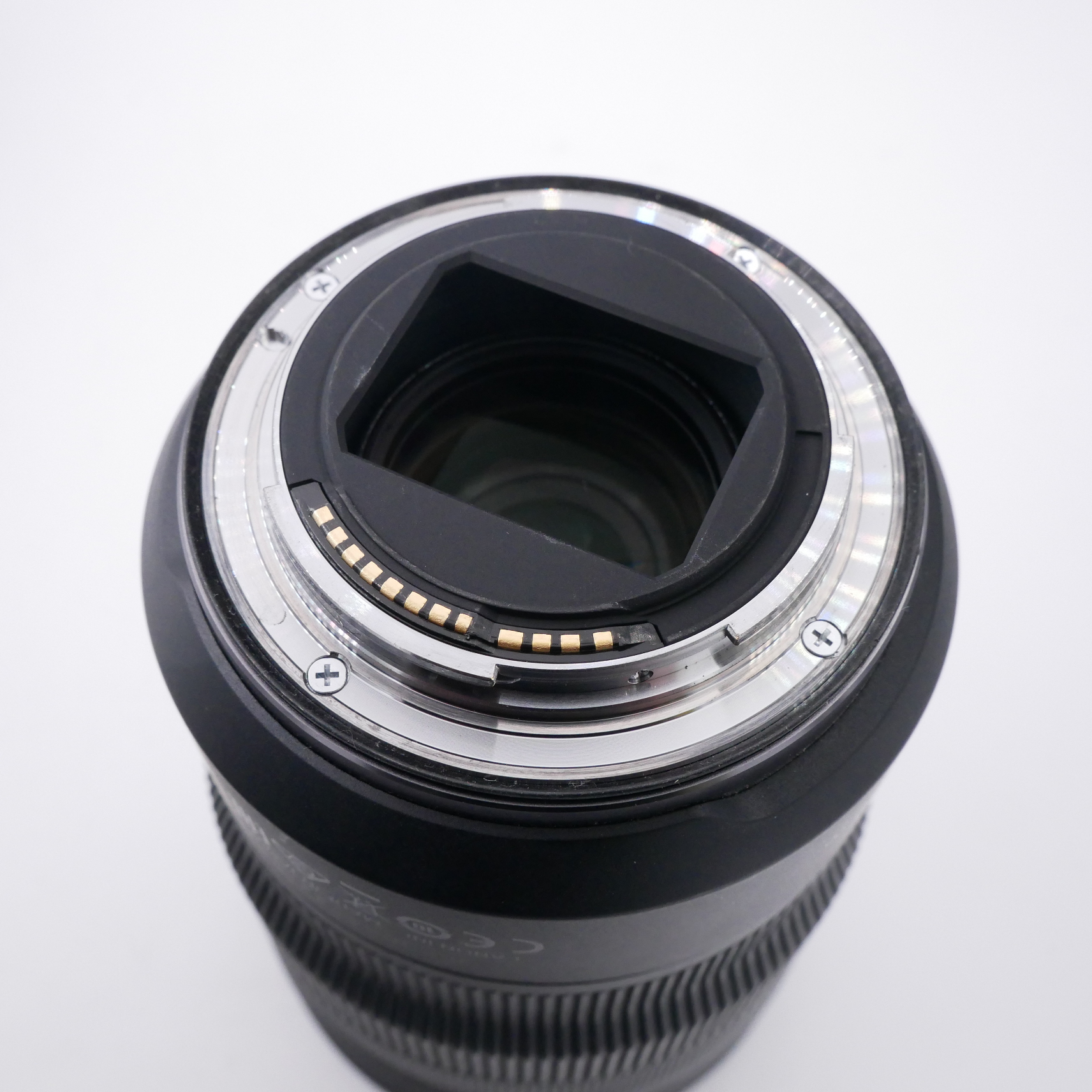 S-H-YVVVK6_3.jpg - Canon RF 15-35mm F2.8 L IS USM Lens - Image 2